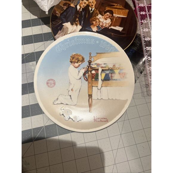 AWESOME LOT OF 18 VINTAGE NORMAN ROCKWELL PLATES KNOWLES — WITH BOXES + PAPERS! - Picture 13 of 13